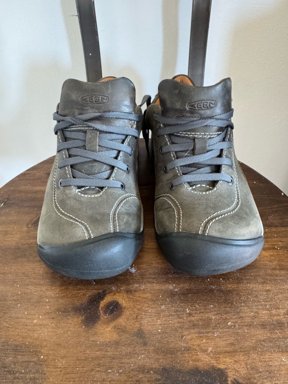 Keen Gray-Green Leather Casual Sneakers - Picture 10 of 12